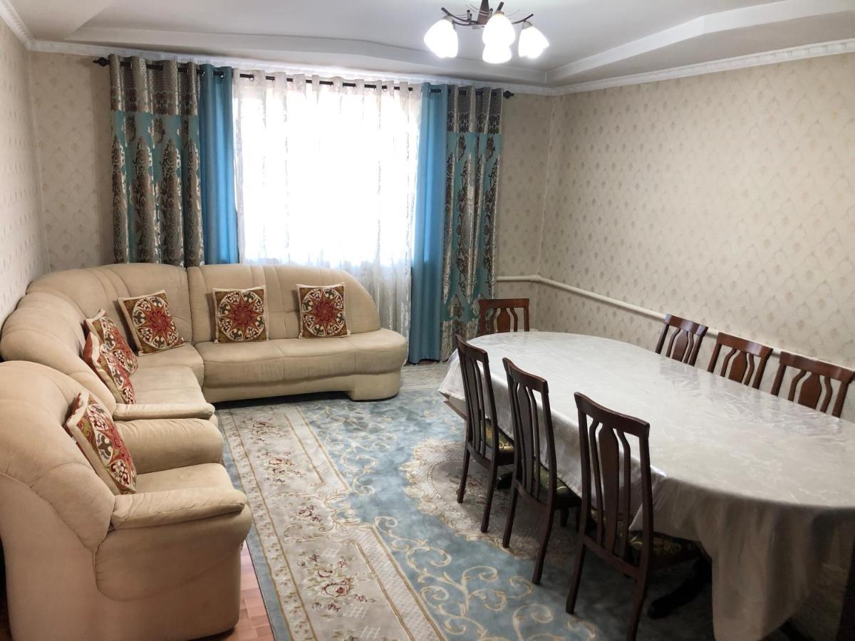 Homestay Jaisel Bishkek Esterno foto